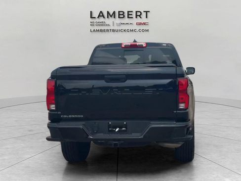 Used 2026 Chevrolet Colorado Z71 w/ Technology Package AWD/4WD image 4