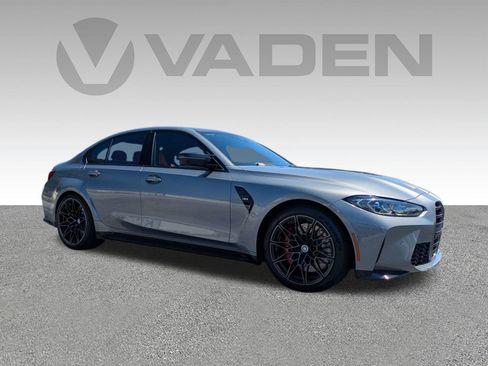 Used 2022 BMW M3 w/ Executive Package RWD image 3