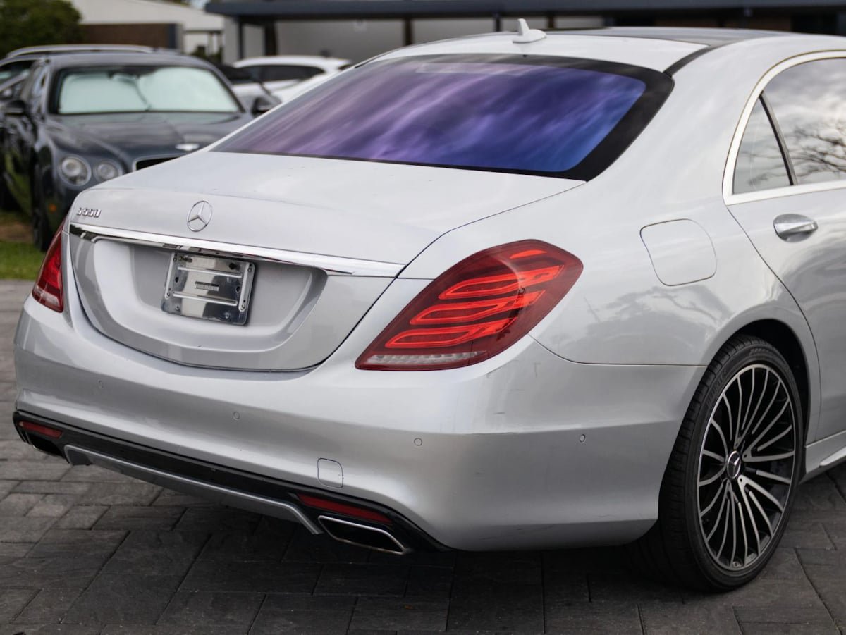 Used 2015 Mercedes-Benz S 550 Sedan image 12