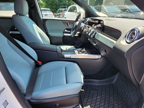 Certified 2026 Mercedes-Benz GLB 250 4MATIC image 11