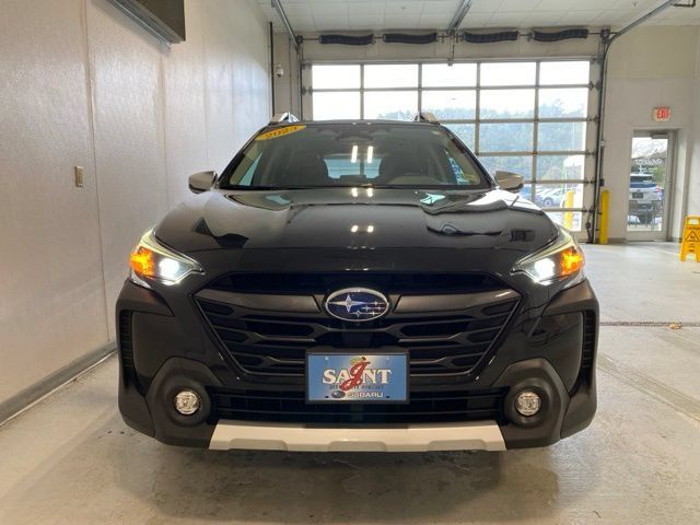 Used 2023 Subaru Outback Touring XT AWD/4WD image 4