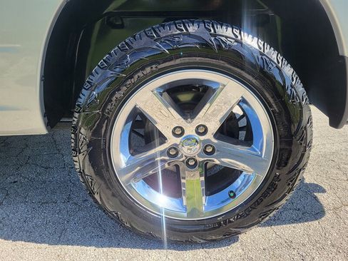 Used 2016 RAM 1500 Express AWD/4WD image 29