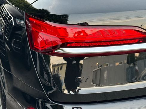 Used 2025 Audi Q7 3.0T Premium Plus w/ Premium Plus Package image 28