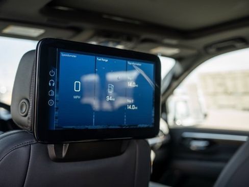 New 2026 Chevrolet Suburban High Country image 52