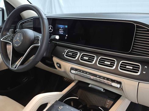 Certified 2025 Mercedes-Benz GLE 350 GLE 350 image 11