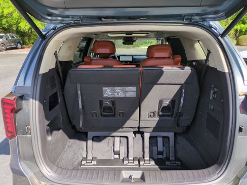 New 2026 Kia Carnival SX Prestige FWD image 44