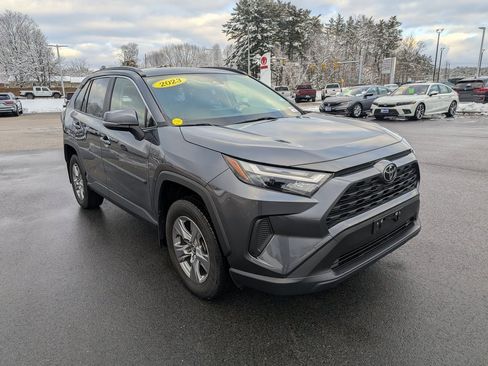 Used 2023 Toyota RAV4 XLE image 8