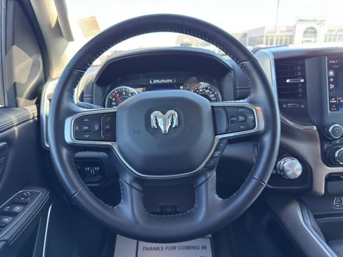 Used 2022 RAM 1500 Laramie AWD/4WD image 15