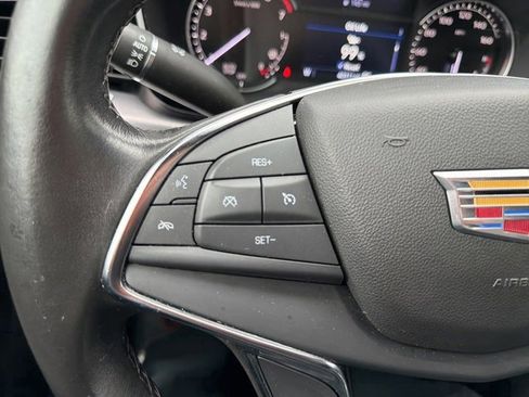 Used 2023 Cadillac XT5 Luxury image 7