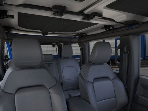 New 2025 Ford Bronco Badlands image 12