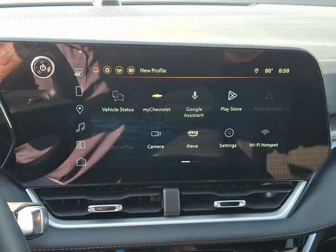 Used 2025 Chevrolet Equinox LT AWD/4WD image 17
