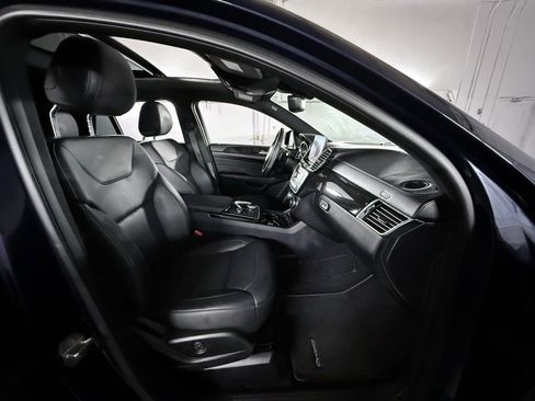 Used 2019 Mercedes-Benz GLE 43 AMG GLE 43 AMG image 29