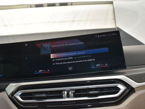 Used 2023 BMW 330i xDrive Sedan w/ Driving Assistance Package image 27