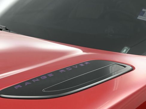 Used 2023 Land Rover Range Rover Velar R-Dynamic S image 11