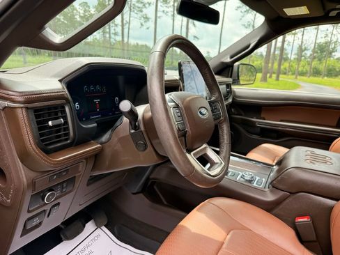 Used 2022 Ford Expedition King Ranch AWD/4WD image 13