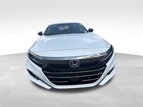 Used 2022 Honda Accord Sport image 4