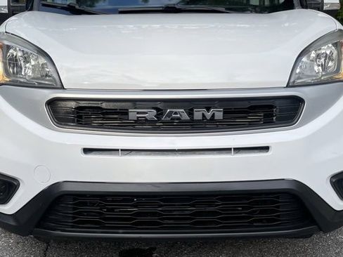 Used 2019 RAM ProMaster City Tradesman SLT image 12