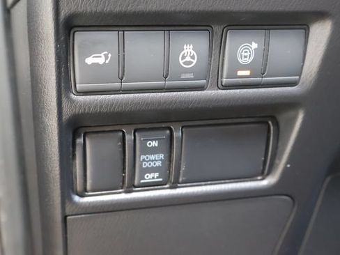 Used 2023 Nissan Armada Platinum w/ Captain's Chairs Package RWD image 24