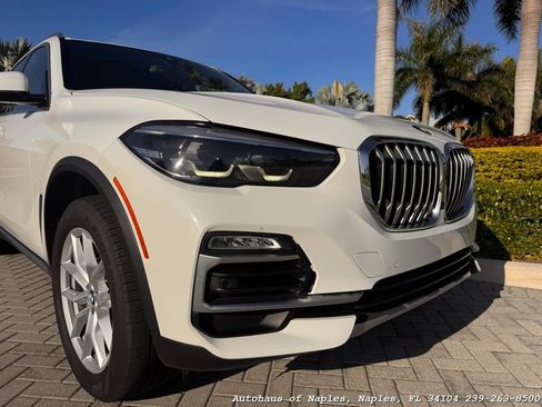 Used 2019 BMW X5 xDrive40i w/ Premium Package 2 AWD/4WD image 3
