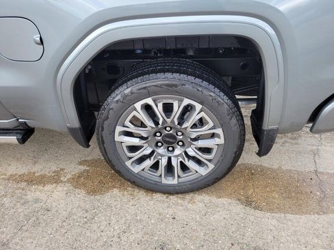 New 2026 GMC Sierra 1500 Denali Ultimate image 10