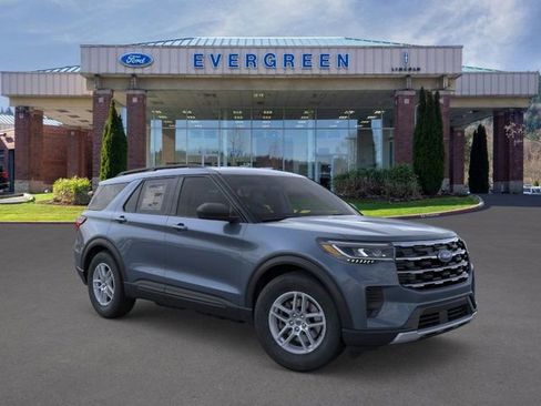 New 2026 Ford Explorer Active image 7