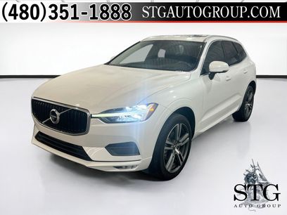 Used 2021 Volvo XC60 T5 Momentum w/ Advanced Package
