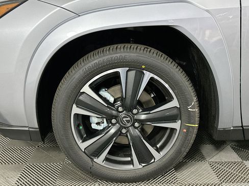 New 2025 Lexus UX 300h AWD image 35