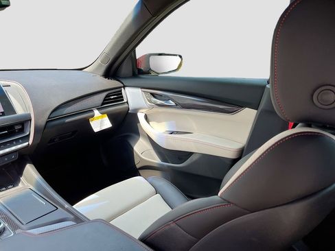 Used 2024 Cadillac CT5 V w/ Premium Package image 25