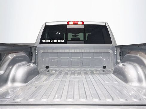 Used 2024 RAM 2500 Tradesman w/ Chrome Appearance Group AWD/4WD image 24