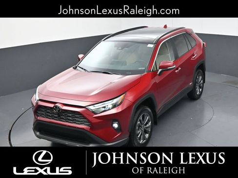 Used 2025 Toyota RAV4 Limited w/ Advanced Technology Package image 26