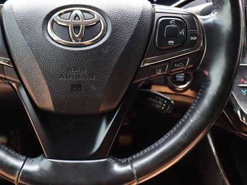 Used 2017 Toyota Avalon Limited w/ All Weather Liner Package FWD image 56