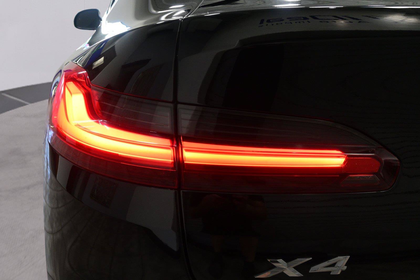 Used 2019 BMW X4 xDrive30i w/ Convenience Package AWD/4WD image 35
