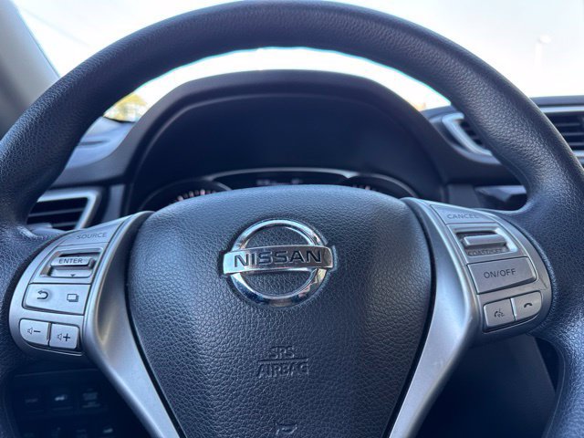 Used 2016 Nissan Rogue SV w/ SV Premium Package AWD/4WD image 18