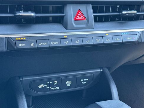 Used 2025 Kia K4 FWD image 21