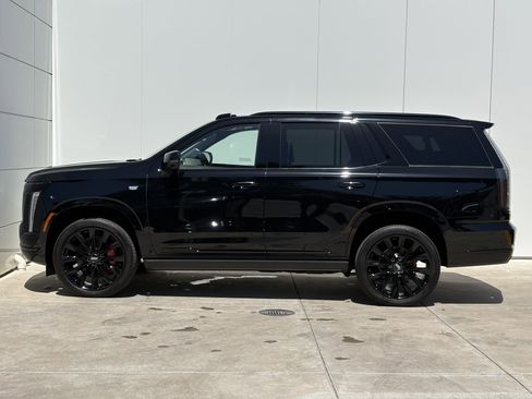 New 2026 Cadillac Escalade Platinum Sport AWD/4WD image 4
