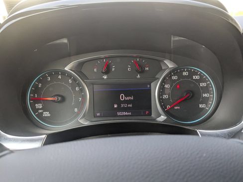 Used 2022 Chevrolet Traverse LT AWD/4WD image 20