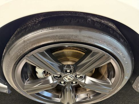 Used 2023 Honda Accord Sport image 9