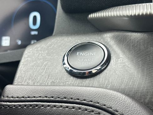 Certified 2025 Ford Explorer Platinum w/ Ultimate Package image 23