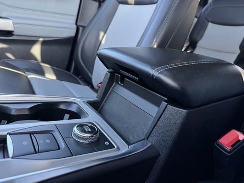 Certified 2022 Ford Explorer XLT w/ Equipment Group 202A image 24