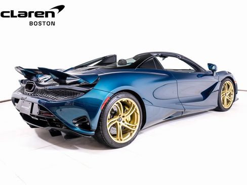 Used 2025 McLaren 750S Spider image 7