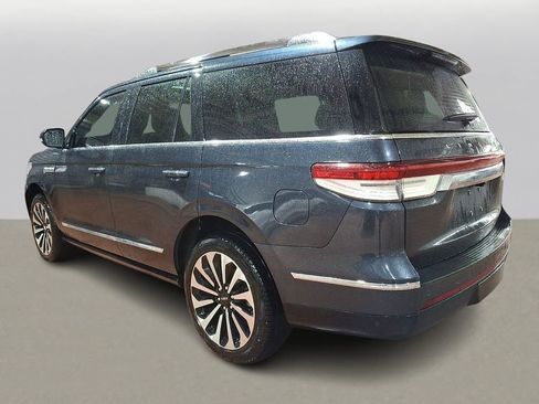 Used 2022 Lincoln Navigator Reserve image 5