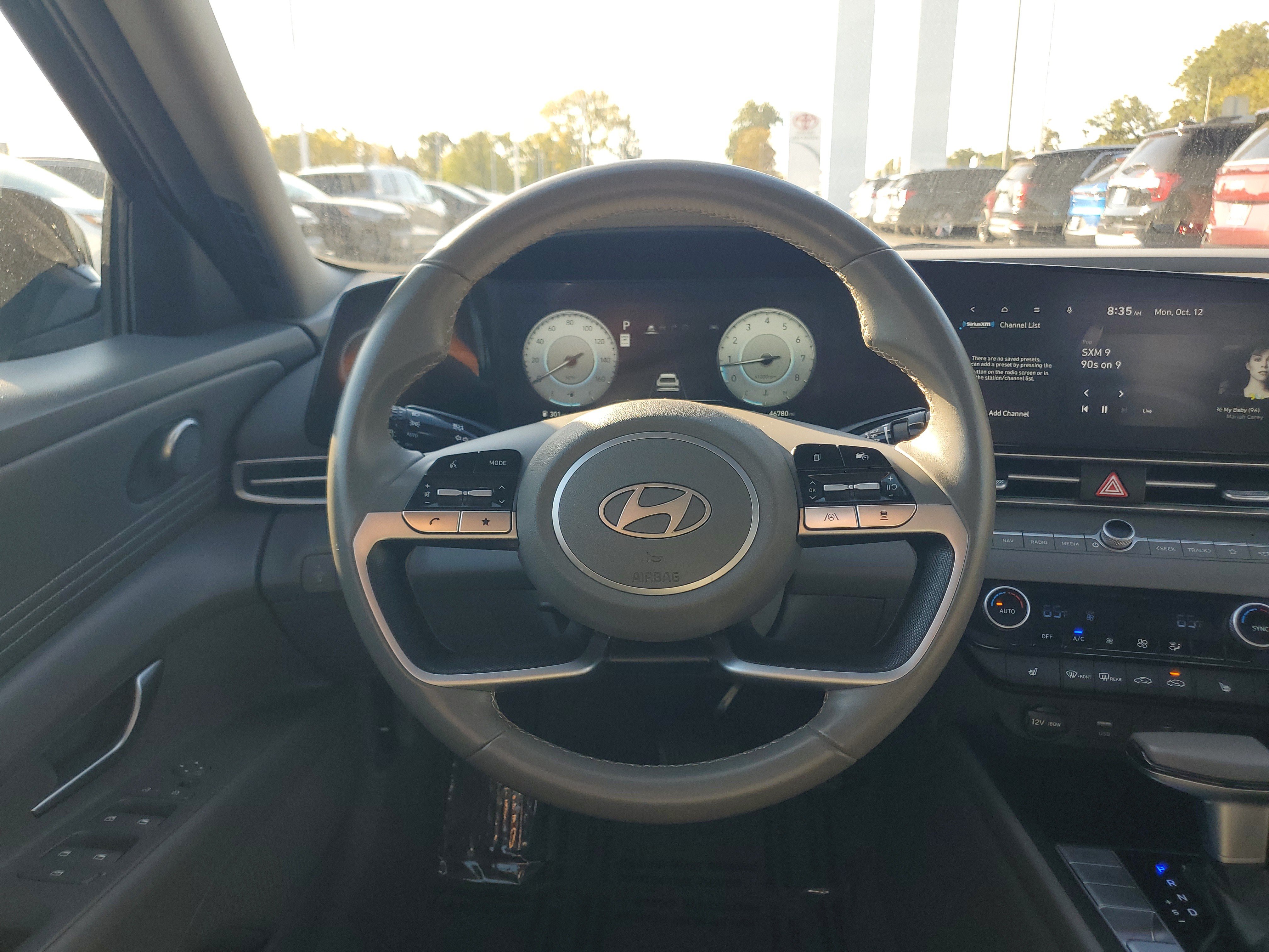 Used 2025 Hyundai Elantra SEL FWD image 18