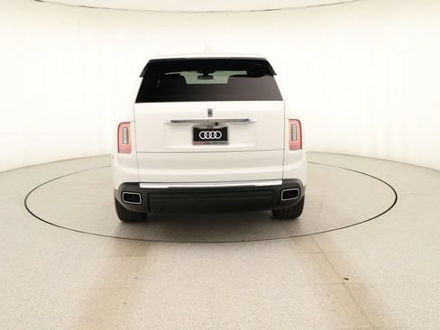 Used 2024 Rolls-Royce Cullinan w/ Cullinan Package AWD/4WD image 5