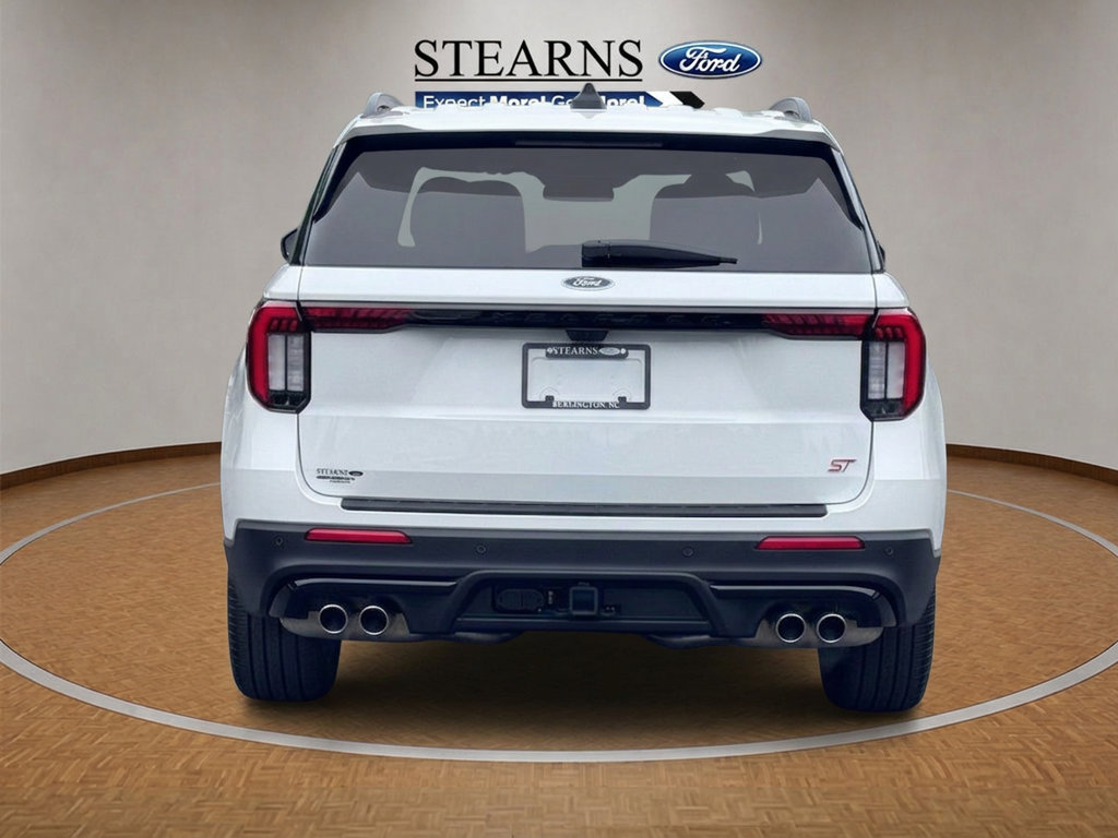 Used 2026 Ford Explorer ST AWD/4WD image 4
