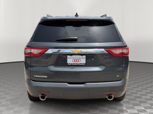 Used 2018 Chevrolet Traverse LT FWD image 10