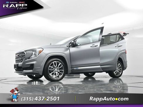 Used 2023 GMC Terrain Denali w/ Denali Premium Package AWD/4WD image 41