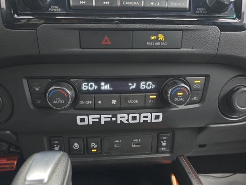 Used 2023 Nissan Frontier Pro-X w/ Pro Convenience Package RWD image 21
