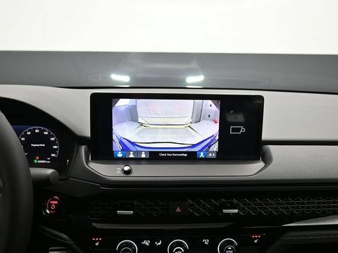 Used 2025 Honda Accord Sport image 32