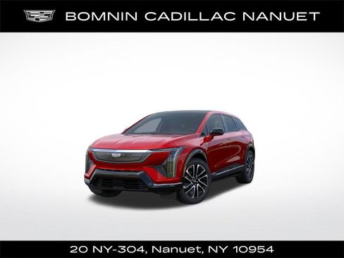 Used 2025 Cadillac Optiq Sport 1 AWD/4WD image 1