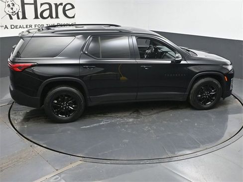 Used 2023 Chevrolet Traverse LT w/ Midnight/Sport Edition image 41
